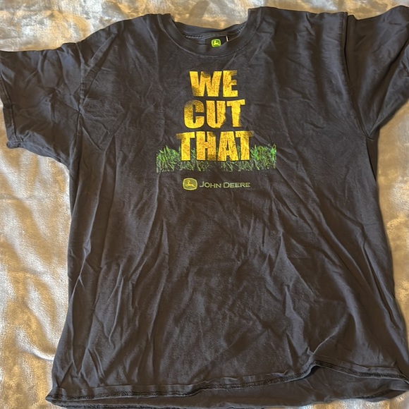 John Deere Merchandise lot of 3 - 2 adjustable hats - 1 size L short sleeve tee - Picture 4 of 4